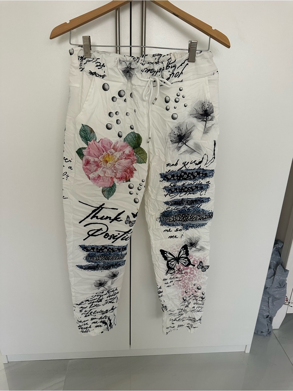 White Floral & Script Drawstring pants